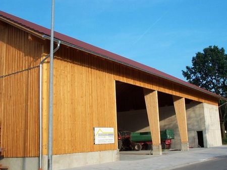 Maschinenhalle Holz