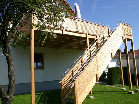 Treppe zu Balkon 