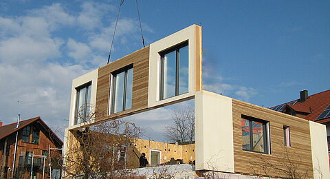 Holzrahmenbau aufstellen